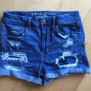 American Eagle superstretch distressed jean shorts